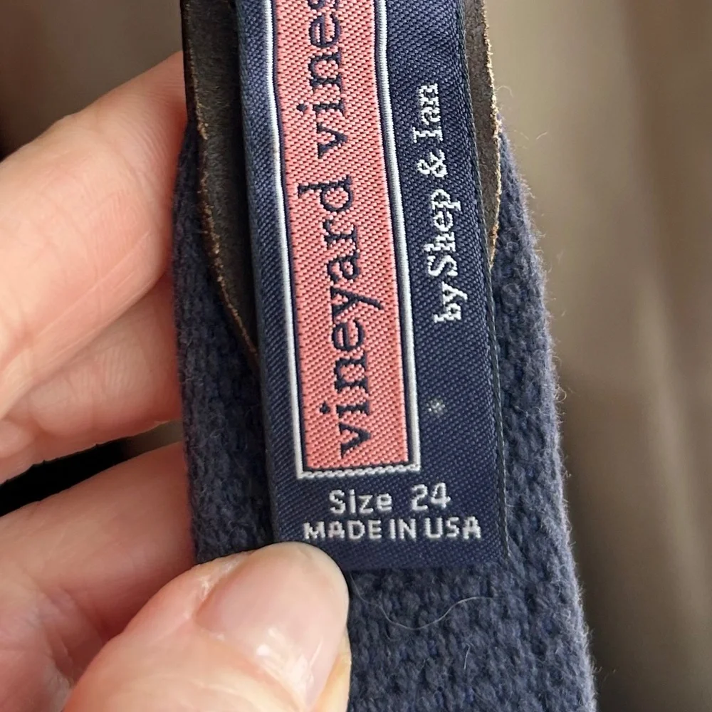 Vineyard Vines belt size 24